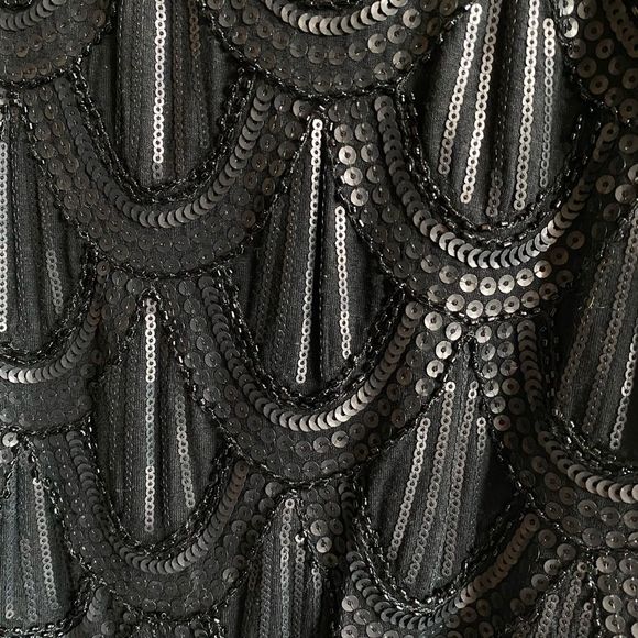 NWT Francesca’s Sequin Beaded Black Sleeveless Romper Size XS - Picture 3 of 5